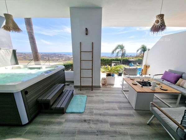 Terrace/patio - Private Jacuzzi for Romantic Getaways a221 (Mijas Costa)
