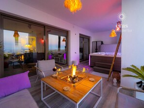 Iron/ironing board, WiFi, bed sheets - Private Jacuzzi for Romantic Getaways a221 (Mijas Costa)