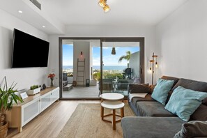 Unclassified image, 3 of 20, button - Private Jacuzzi for Romantic Getaways a221 (Mijas Costa)