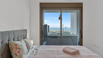 Bügeleisen/Bügelbrett, WLAN, Bettwäsche