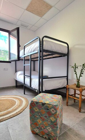 Dormitorio compartido Confort, vista al río