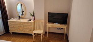 クラシック ダ�ブルまたはツインルーム | リビング エリア