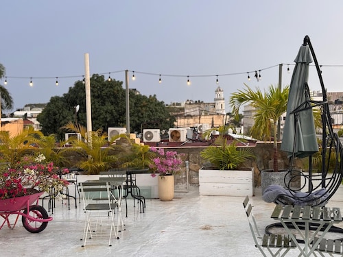 Colonial Hotel Boutique