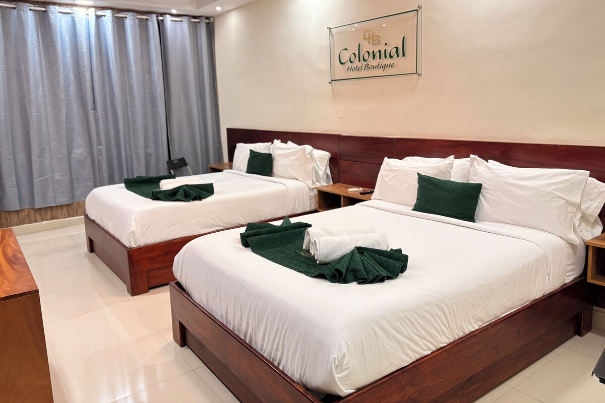 Habitación superior | Ropa de cama de alta calidad, colchones Select Comfort, caja fuerte