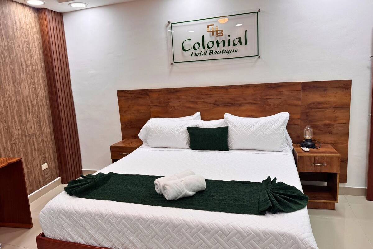 Deluxe-værelse | Premium-sengetøj, Select Comfort-senge, pengeskab på værelset