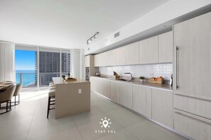 Fridge, microwave, oven, stovetop - Oceanline 3BR  Corner Balcony & Calm Seas (Hollywood)