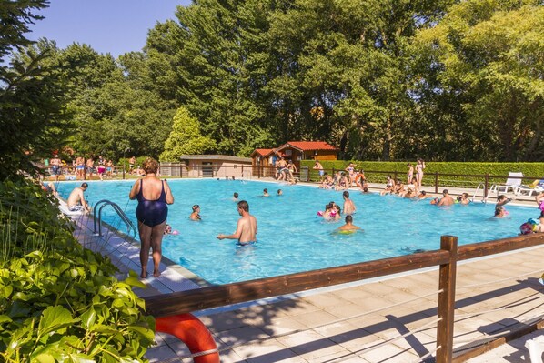 Alberca al aire libre 