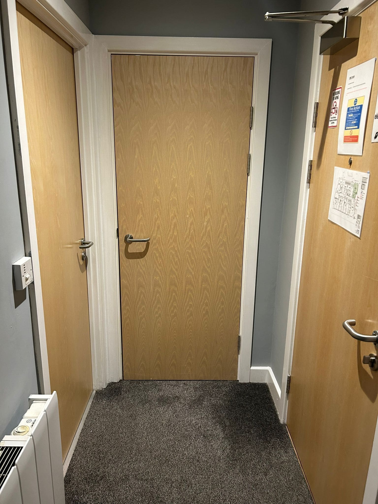 舒适开间 | 熨斗/熨衣板、免费 WiFi