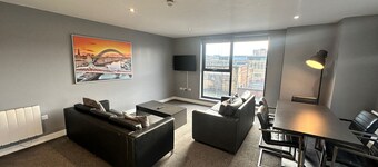 紐卡斯爾泰恩河畔濱水公寓  