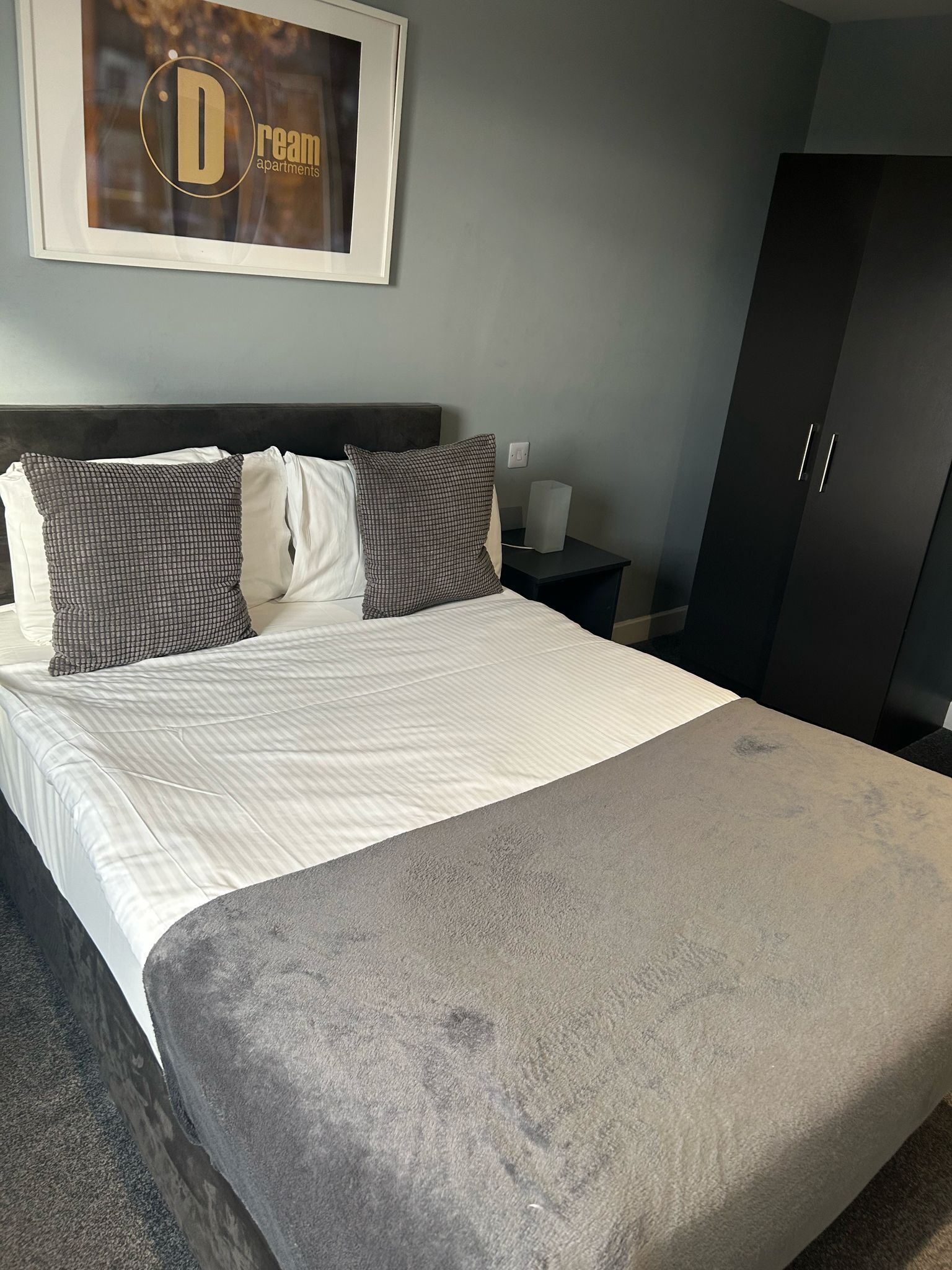 Apartamento superior | Tabla de planchar con plancha y wifi gratis