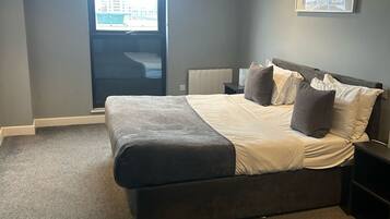 Strykjärn/strykbräda och gratis wi-fi