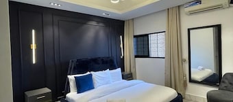 Sujimoto Residences Precious