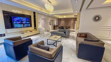 Luxury Apartment, Balcony, Pool View | Iron/ironing board, free WiFi