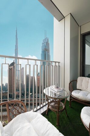 Property grounds - Luxury 2 bedroom apartment with Burj Khalifa views, connected to Dubai Mall (Dubai)