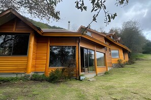 House, 3 Bedrooms | Exterior - Oceana Suites Santa Inés (Coyhaique)