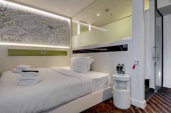 Standard-Doppelzimmer, rollstuhlgeeignete Dusche