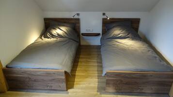 3 Schlafzimmer, Bügeleisen/Bügelbrett, WLAN, Bettwäsche