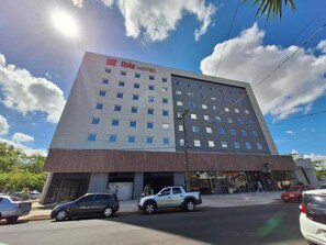 Front of property - ibis Pelotas (Pelotas)