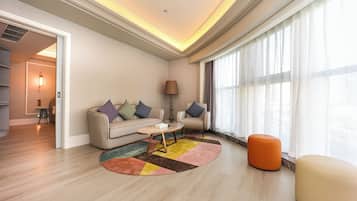 Privilege, Suite, 1 King Bed