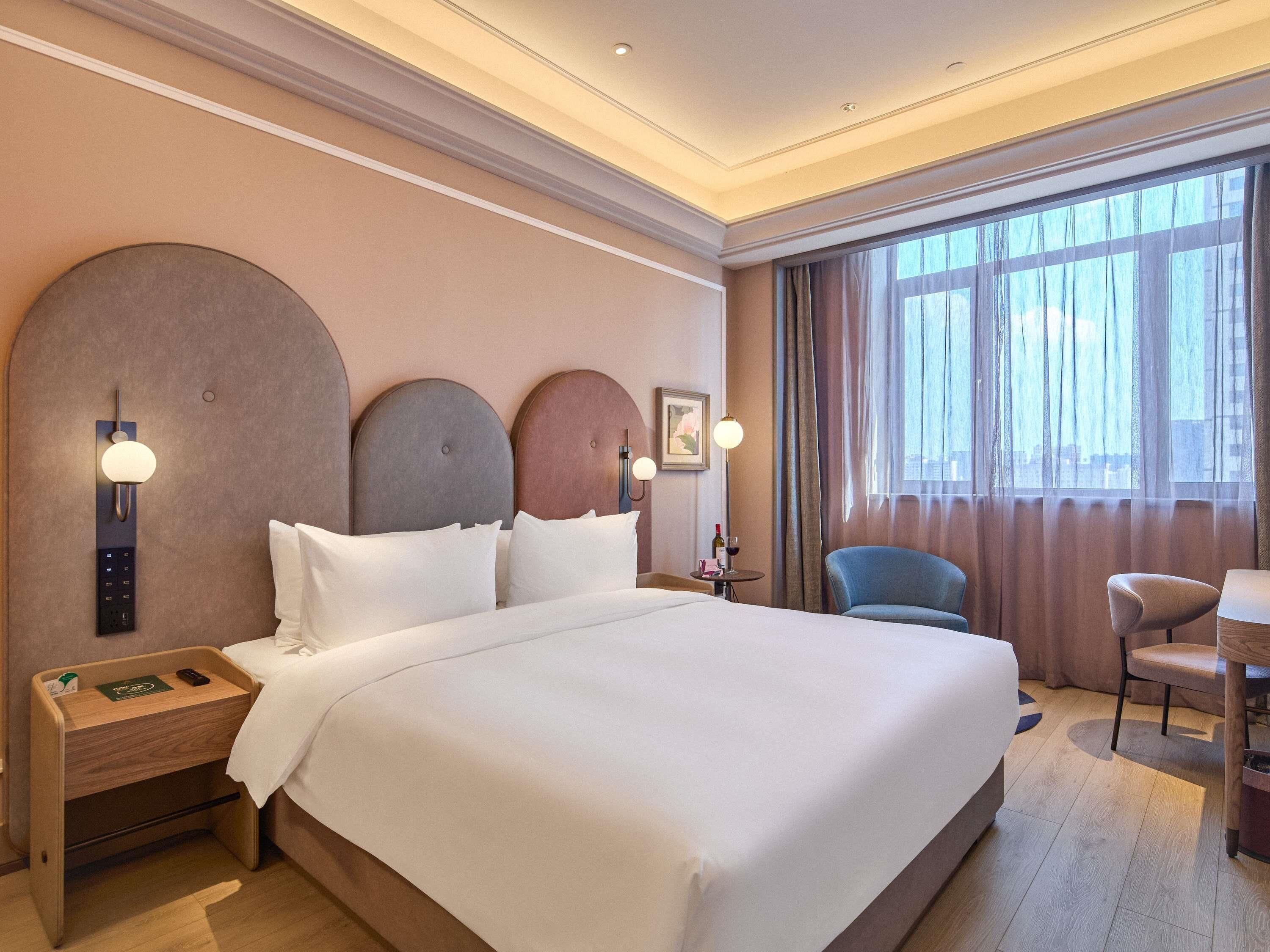 Chambre Supérieure, 1 très grand lit