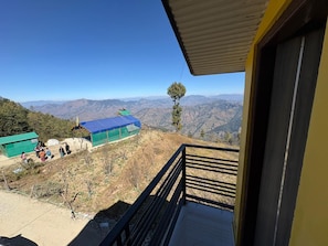 Habitación Deluxe doble, vistas a la montaña | Vistas desde la habitación