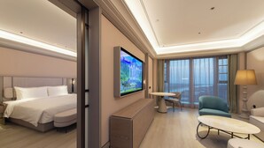 ห้องเอ็กเซกคิวทีฟ, เตียงคิงไซส์ 1 เตียง | ผ้านวมขนเป็ด, มินิบาร์ฟรี, พื้นที่ทำงานแบบใช้แล็ปท็อป, ผ้าม่านกันแสง