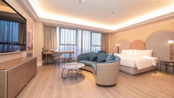 Deluxe Room, 1 King Bed | Egyptian cotton sheets, premium bedding, down comforters