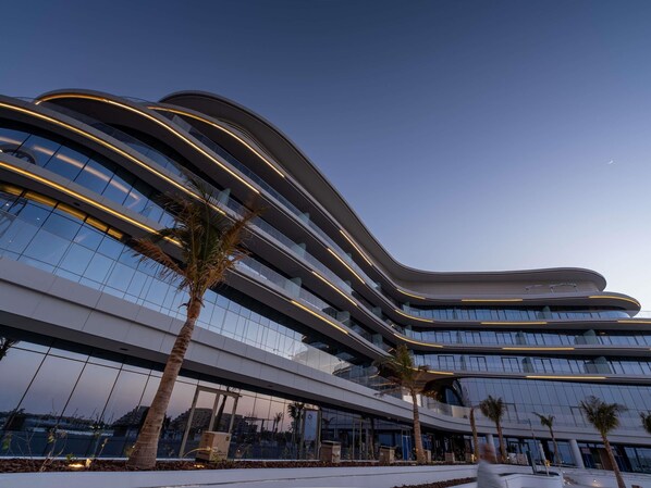 Exterior - So/ Ras Al Khaimah Hotel & Resort (Ras Al Khaimah)