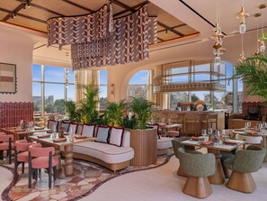 Restaurant - So/ Ras Al Khaimah Hotel & Resort (Ras Al Khaimah)