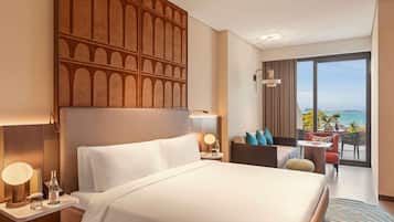 Signature Room Private Pool and Beach Access