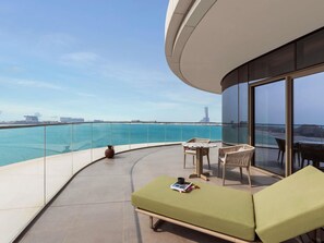 One Bedroom Collection Corner Suite - So/ Ras Al Khaimah Hotel & Resort (Ras Al Khaimah)