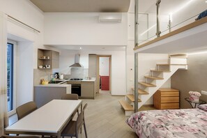Iron/ironing board, WiFi, bed sheets - Apartment 'Casa Imperati' with Mountain View, Wi-Fi and Air Conditioning (Agerola)