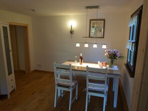 Dining - Holiday Home 'Ferienhaus Am Leiselbach' with Private Terrace, Private Garden and Wi-Fi (Leisel)