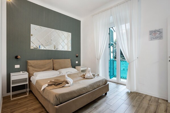 Room - Apartment 'Bilo' with Balcony, Wi-Fi and Air Conditioning (La Spezia)
