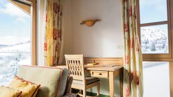 Zimmersafe, Schreibtisch, kostenloses WLAN