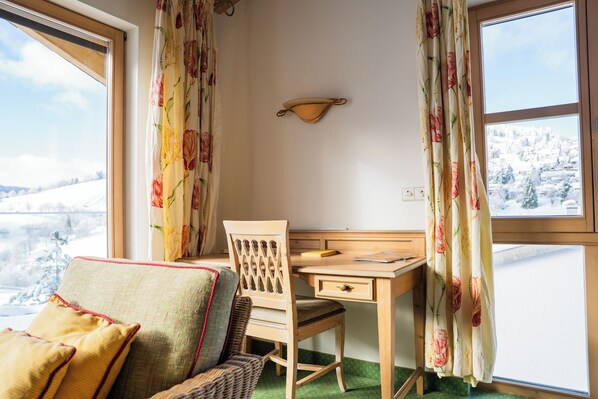 In-room safe, desk, free WiFi - Bergvital Hotel Todtnau (Todtnau)