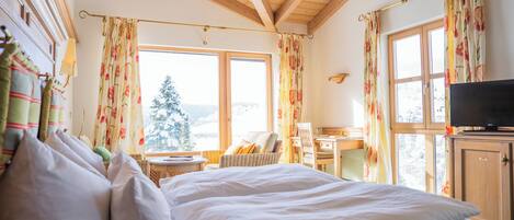 Coffres-forts dans les chambres, bureau, Wi-Fi gratuit