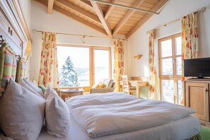 In-room safe, desk, free WiFi - Bergvital Hotel Todtnau (Todtnau)