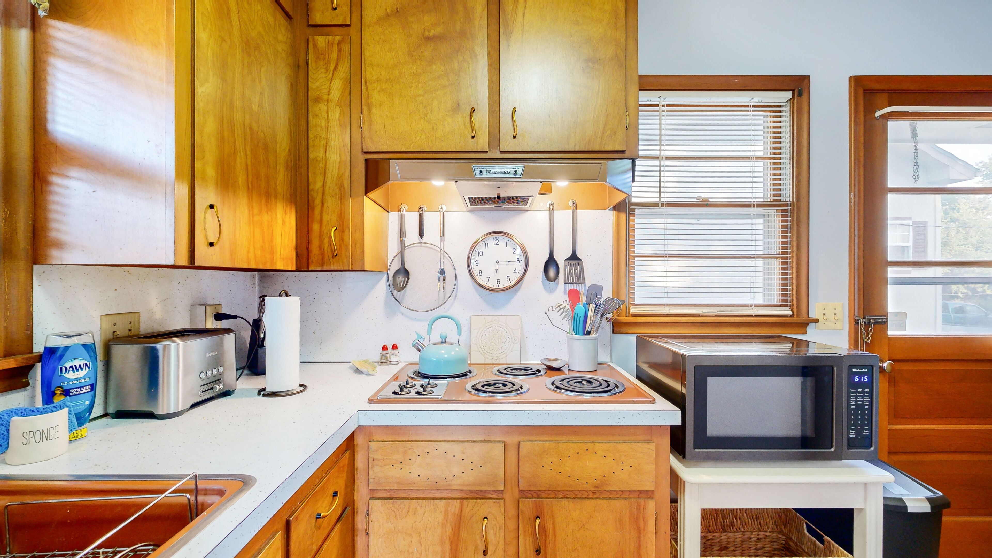 Mikrowelle, Ofen, Herdplatte, Geschirrspüler