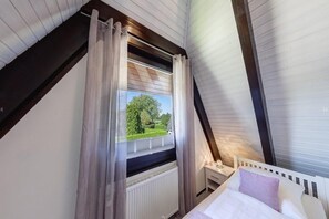 2 bedrooms, free WiFi