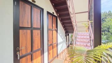 Fer et planche Ă repasser, Wi-Fi gratuit