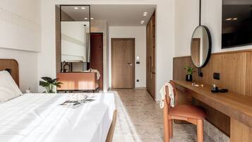 Double or Twin Room with Land View