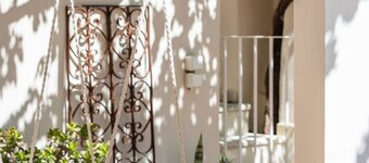 Authentic Cretan Villa with Private Pool & BBQ, Near Rethymno