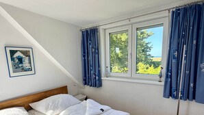 1 Schlafzimmer, Bügeleisen/Bügelbrett, Bettwäsche