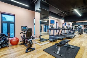 Fitness facility - Executive 1 Bedroom Apartment in Montreal | Le Smith Building (Montréal)