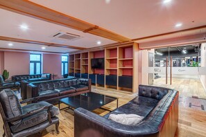 Interior - Serviced 1 Bedroom Apartment in Montreal | Le Smith Building (Montreal)