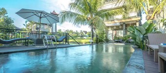 Deluxe Room in Ubud Center Adi Bisma