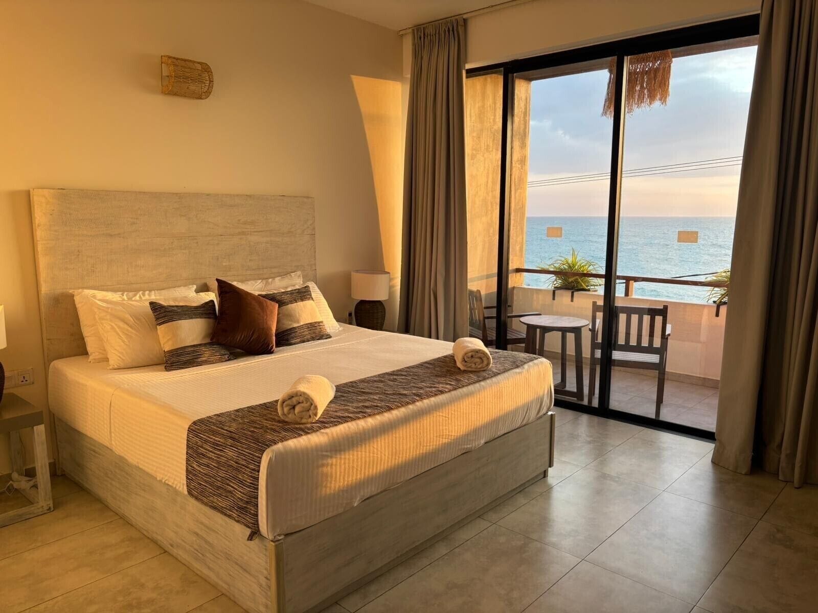Deluxe Double Room, Balcony, Ocean View | Wi-fi percuma 