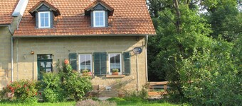 Holiday Home 'Forsthaus Castell' with Mountain View, Private Terrace and Wi-Fi