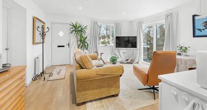 Pet-friendly cottage in Dundee